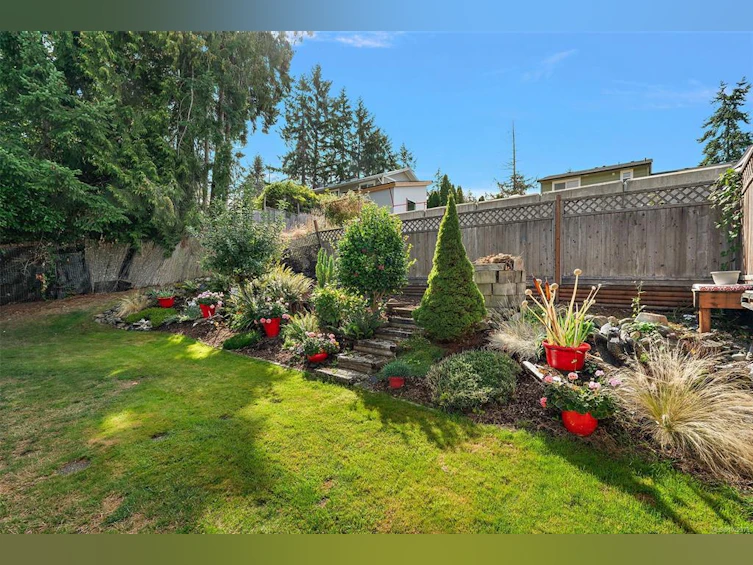 6877 Philip Road, Nanaimo, BC, V0R 2H0 - 24