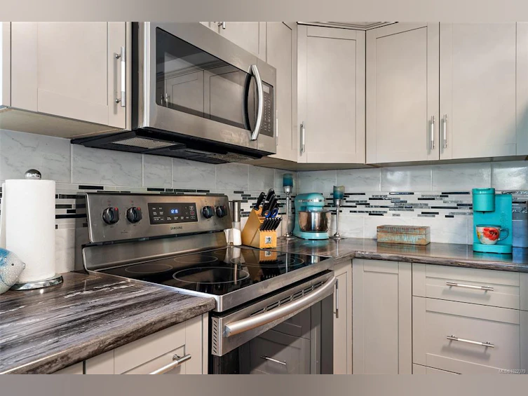 6877 Philip Road, Nanaimo, BC, V0R 2H0 - 7