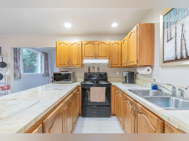 2275 Millstream Road, Langford, BC, V9B 6H2 - 8