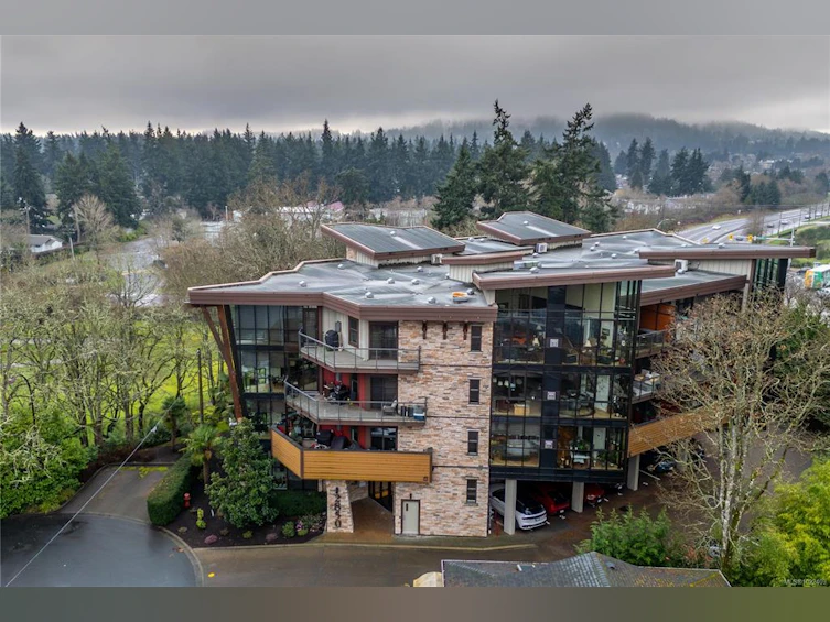 203-2850 Aldwynd Road, Langford, BC, V9B 3S7 - 4