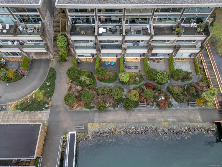 304-368 Main Street, Tofino, BC, V0R 2Z0 - 43