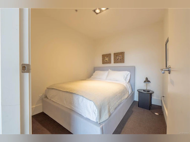 304-368 Main Street, Tofino, BC, V0R 2Z0 - 39