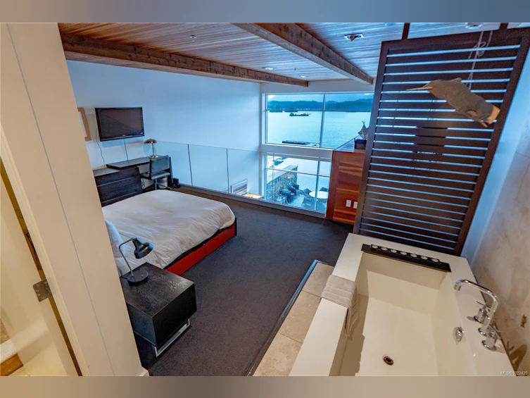 304-368 Main Street, Tofino, BC, V0R 2Z0 - 33