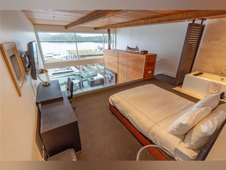 304-368 Main Street, Tofino, BC, V0R 2Z0 - 32