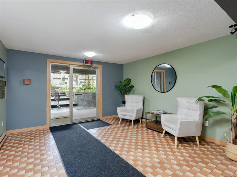 105-2610 Graham Street, Victoria, BC, V8T 3Y9 - 25