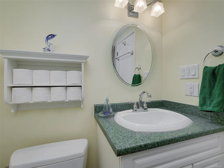 105-2610 Graham Street, Victoria, BC, V8T 3Y9 - 12