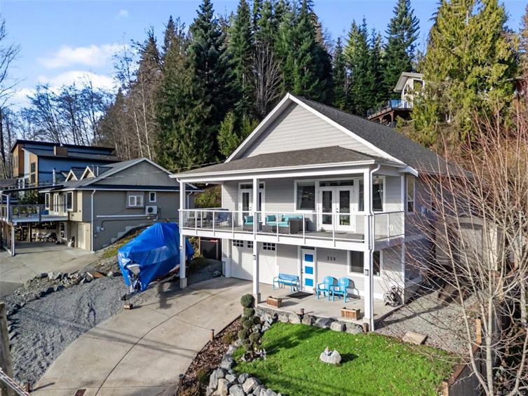 259 North Shore Road, Lake Cowichan, BC, V0R 2G0 - 2