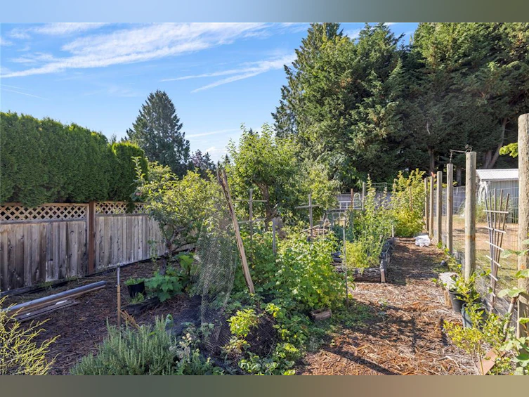 1184 Centre Road, Qualicum Beach, BC, V9K 2G8 - 47