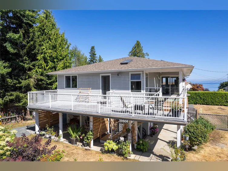 1184 Centre Road, Qualicum Beach, BC, V9K 2G8 - 8