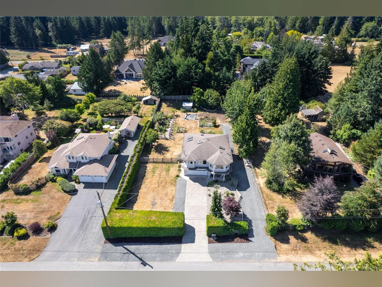 1184 Centre Road, Qualicum Beach, BC, V9K 2G8 - 2