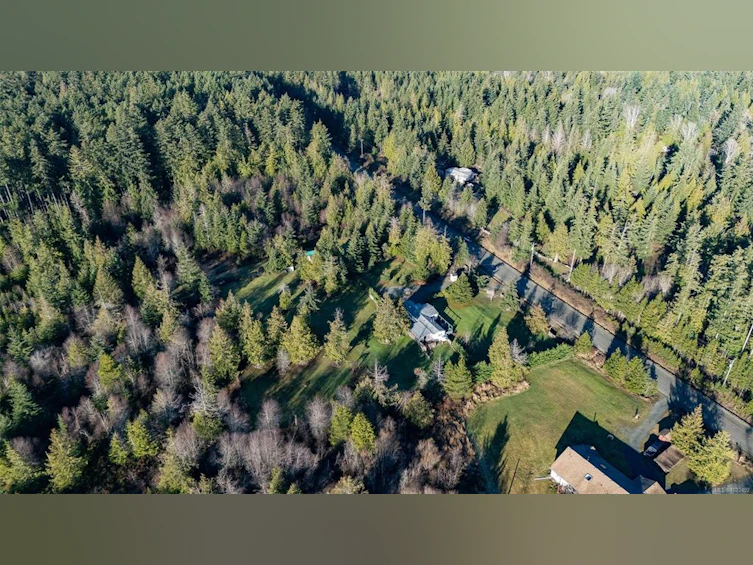 2450/2440 W Whistler Road, Qualicum Beach, BC, V9K 2A6 - 5
