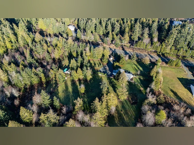 2450/2440 W Whistler Road, Qualicum Beach, BC, V9K 2A6 - 7