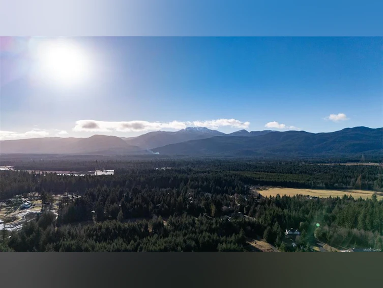 2450/2440 W Whistler Road, Qualicum Beach, BC, V9K 2A6 - 3