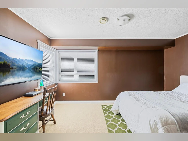 6127 Kiara Place, Nanaimo, BC, V9T 6H6 - 28