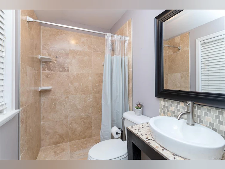 1208 Tatlow Road, North Saanich, BC, V8L 5P3 - 22