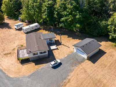 2442 Summerset Road - 3