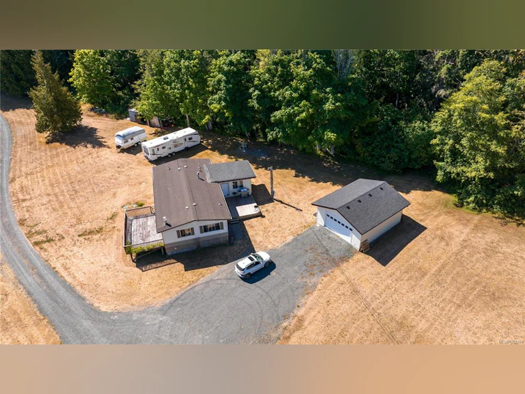 2442 Summerset Road, Nanoose, BC, V9P 9E4 - 3