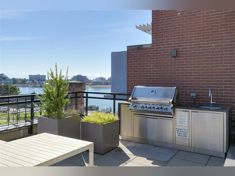 225-1610 Store Street, Victoria, BC, V8W 0E3 - 35
