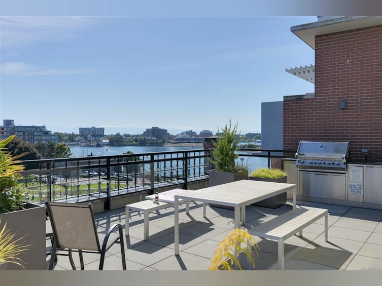 225-1610 Store Street, Victoria, BC, V8W 0E3 - 34