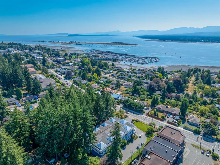 206-1970 Comox Avenue, Comox, BC, V9M 3M7 - 15
