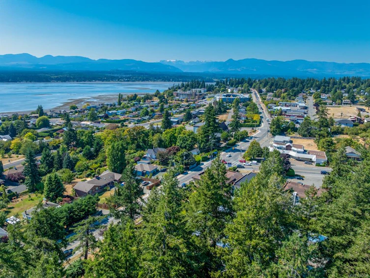206-1970 Comox Avenue, Comox, BC, V9M 3M7 - 18