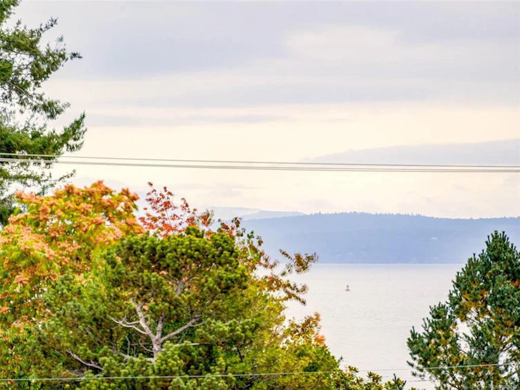 302-5120 Cordova Bay Road, Saanich, BC, V8Y 2K5 - 23