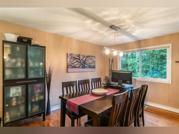 3533 Fairview Drive, Nanaimo, BC, V9T 4R5 - 4