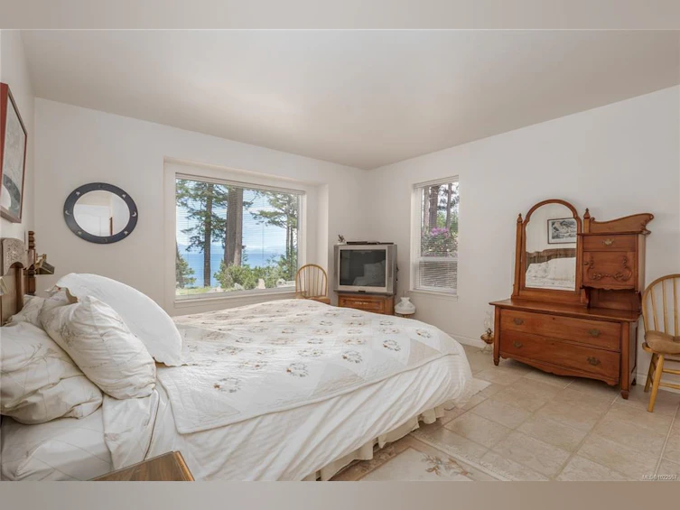 2660 Kevan Drive, Gabriola Island, BC, V0R 1X7 - 7