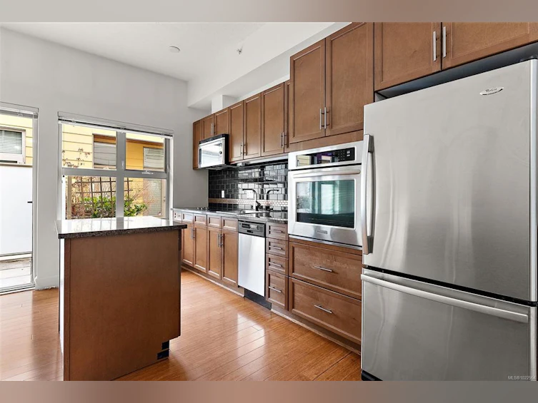 211-240 Cook Street, Victoria, BC, V8V 3X3 - 12