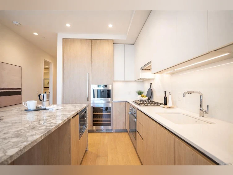 503-888 Government Street, Victoria, BC, V8W 0G5 - 6