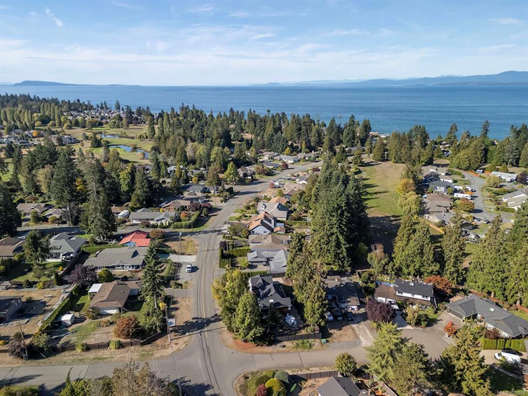563 Eaglecrest Drive, Qualicum Beach, BC, V9K 1E3 - 55