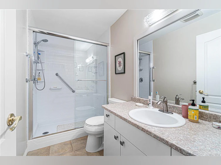 102-320 Selby Street, Nanaimo, BC, V9R 2R5 - 18
