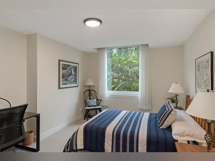 304-5350 Sayward Hill Crescent, Saanich, BC, V8Y 3H9 - 27