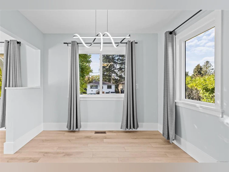 3337 Kingsley Street, Saanich, BC, V8P 4J8 - 9