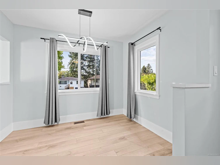 3337 Kingsley Street, Saanich, BC, V8P 4J8 - 10