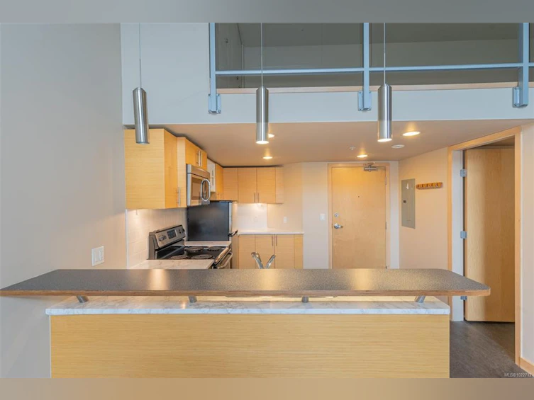 405-787 Tyee Road, Victoria, BC, V9A 7R5 - 8