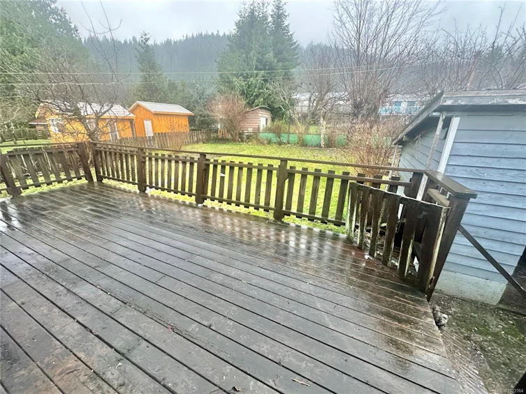 250 Kelsey Way, Kelsey Bay/Sayward, BC, V0P 1R0 - 25