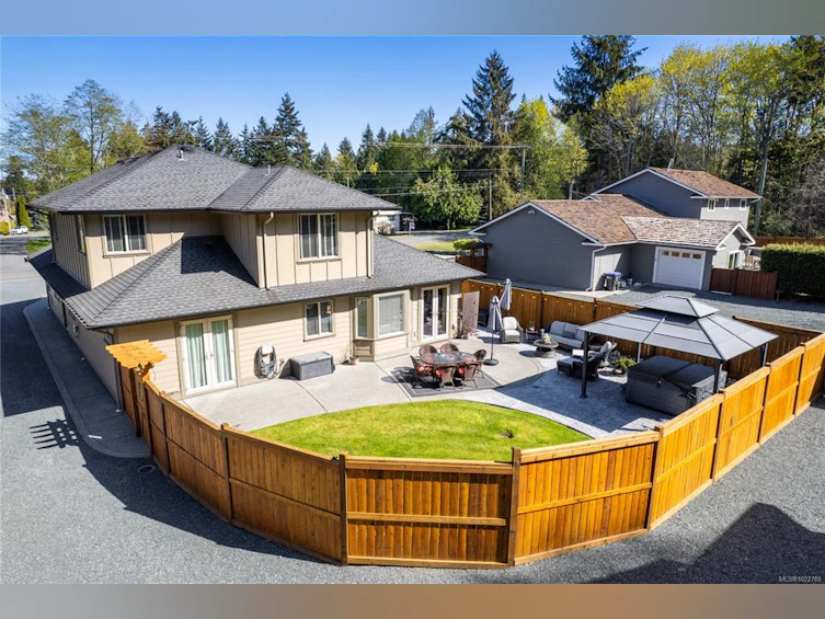 423 Craig Street, Parksville, BC, V9P 1L2 - 10