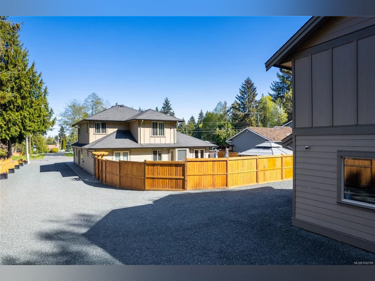 423 Craig Street, Parksville, BC, V9P 1L2 - 72