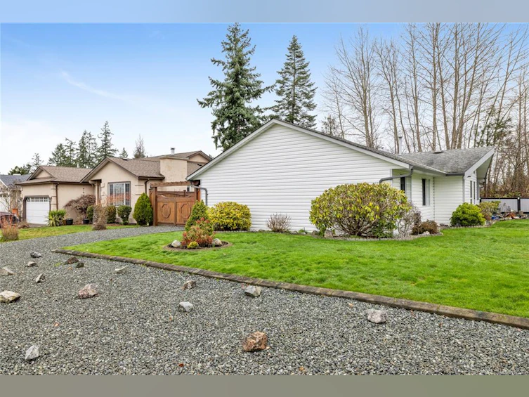 850 Temple Street, Parksville, BC, V9P 2L8 - 17