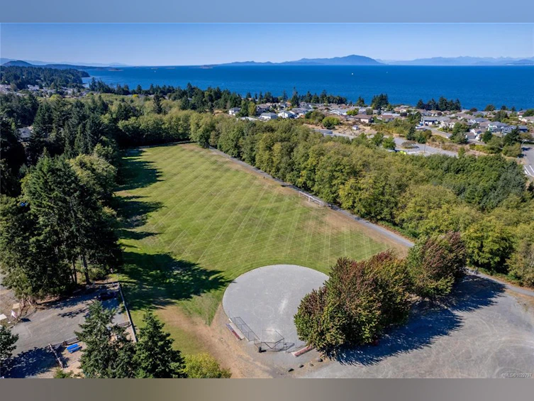 4991 Dunn Place, Nanaimo, BC, V9T 6S9 - 49
