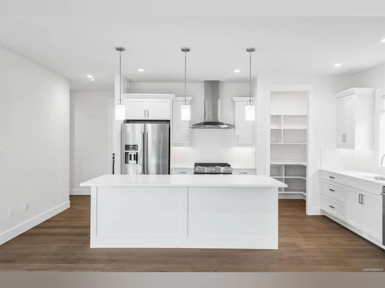 908 Ridgeline Boulevard, French Creek, BC, X1X 1X1 - 10