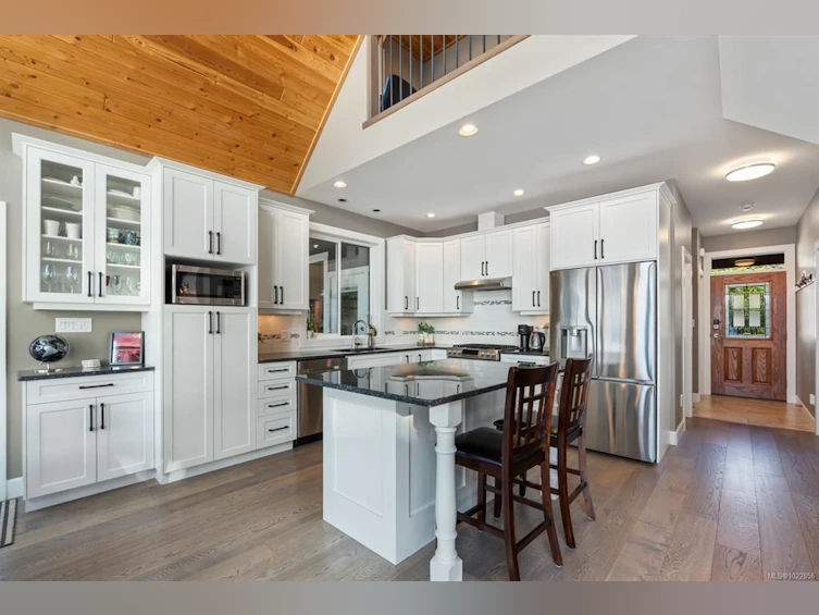 7364 Lakefront Drive, Lake Cowichan, BC, V0R 2G0 - 26