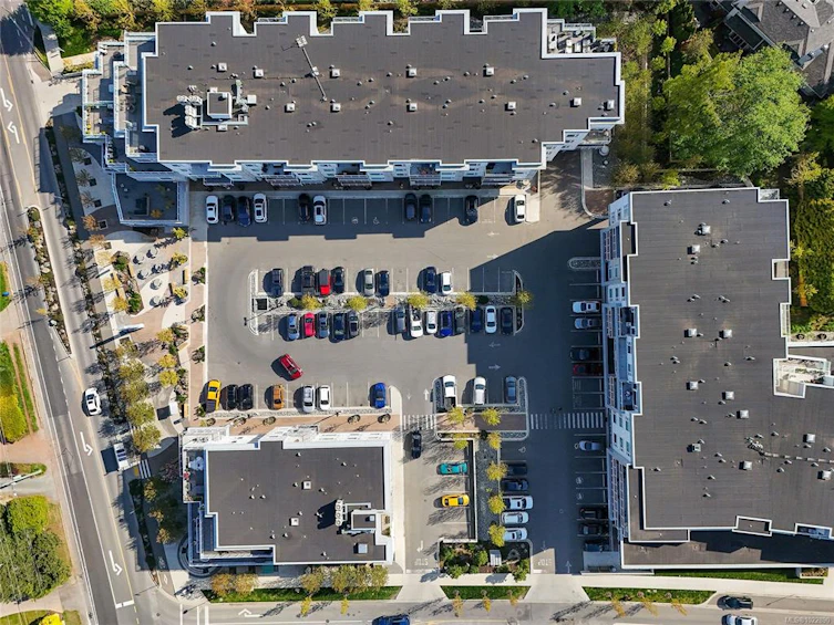 302-5118 Cordova Bay Road, Saanich, BC, V8Y 2K5 - 53