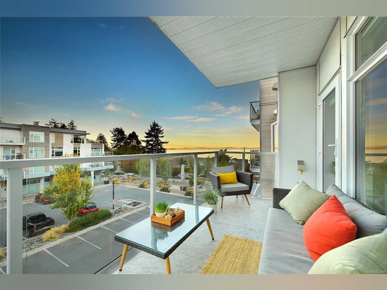 302-5118 Cordova Bay Road, Saanich, BC, V8Y 2K5 - 3