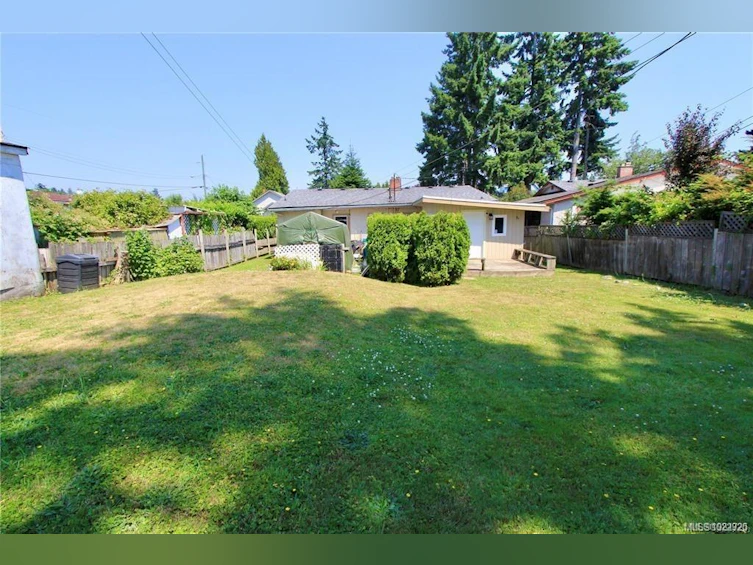23 Albion Street, Nanaimo, BC, V9R 1R6 - 2