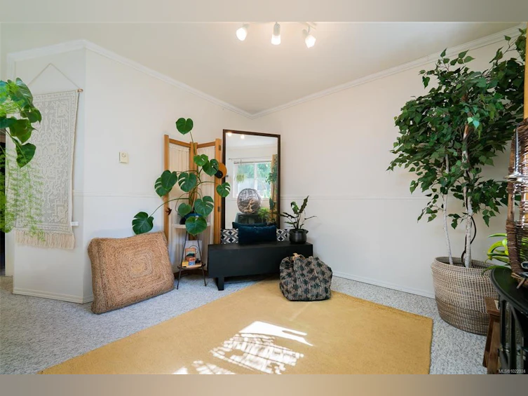 2-3470 Hillside Avenue, Nanaimo, BC, V9T 2Y8 - 9