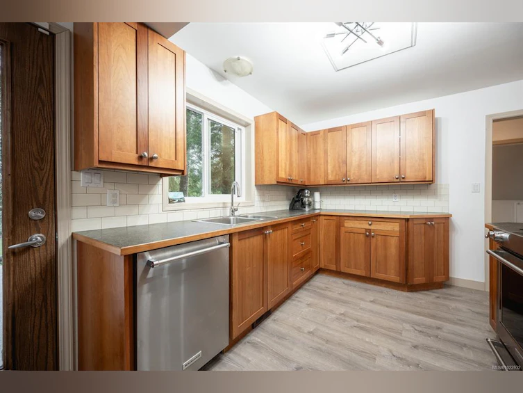 3844 Sutil Road, Campbell River, BC, V9H 1J5 - 21