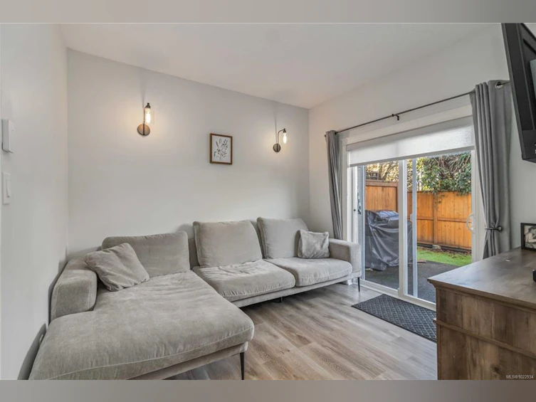 102-951 Goldstream Avenue, Langford, BC, V9B 6S5 - 14