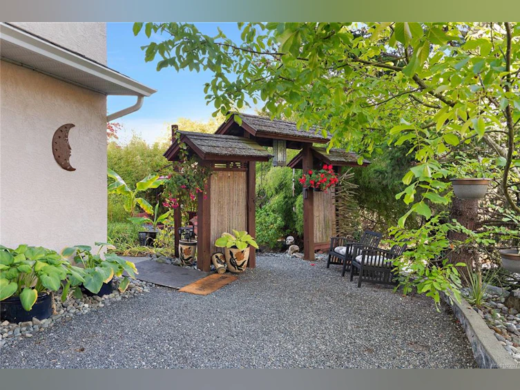 A-6599 Central Saanich Road, Central Saanich, BC, V8Z 5V1 - 37